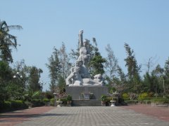 15-Memorial monument